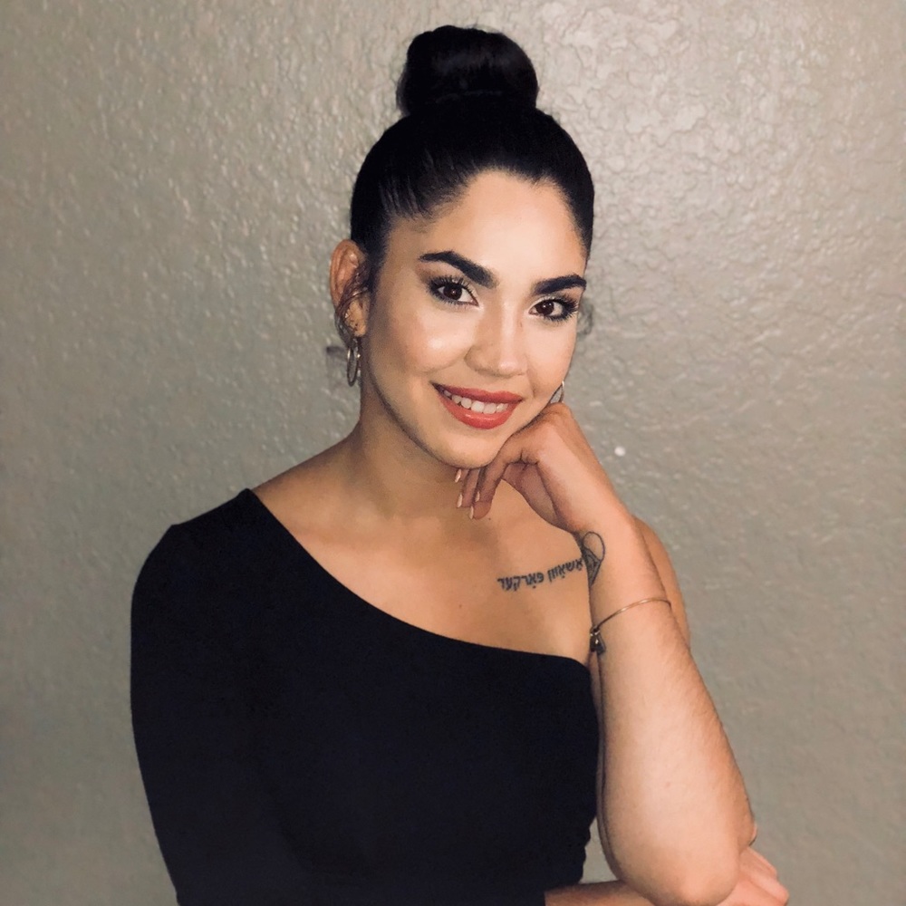 Meet your Posher, Erika